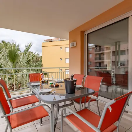 Apartment Les Calanques Du Parc-6 By Interhome