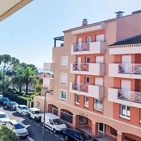 Apartment Les Calanques Du Parc-6 By Interhome *